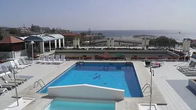 Ξενοδοχείο με διαμερίσματα Green Ocean